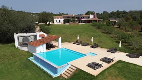 Property building, Bird's eye view, Swimming pool