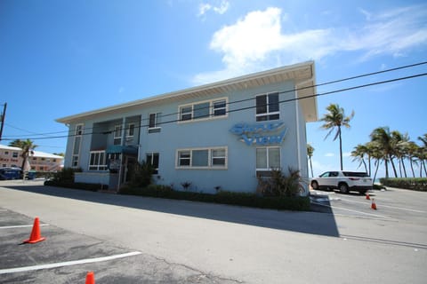 Property building, Parking