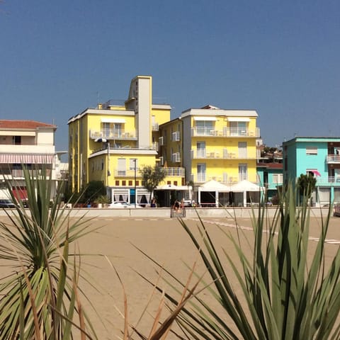 Property building, Beach