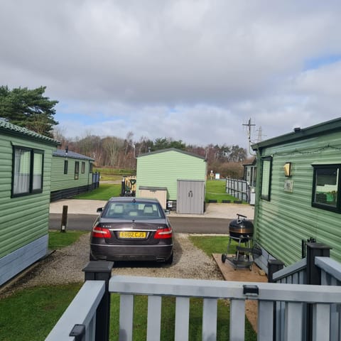 Carmels Caravan Borwick Lakes Apartment in England