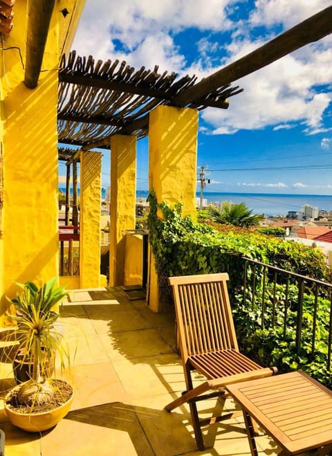 Sun, Sea & a Wood-Fired Hot Tub in a Downtown Mediterranean Villa Villa in Cape Town