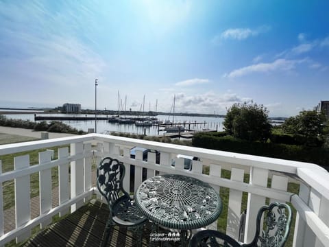 Day, View (from property/room), Balcony/Terrace, Sea view