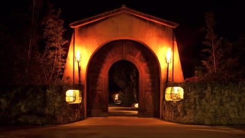 Facade/entrance, Night