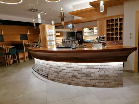 Lobby or reception, Lounge or bar