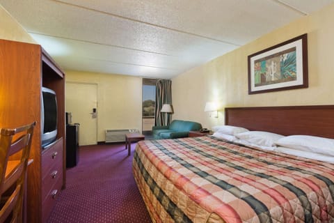 Photo of the whole room, On site