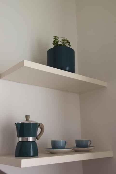 Coffee/tea facilities, Decorative detail