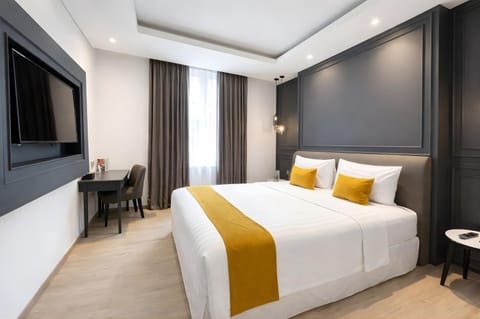 Bed, Bedroom