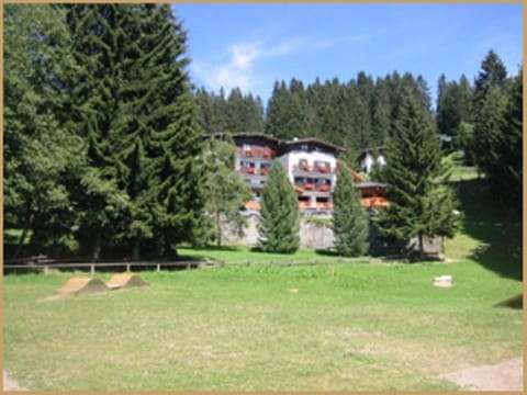 Hotel Touring Hotel in Madonna di Campiglio