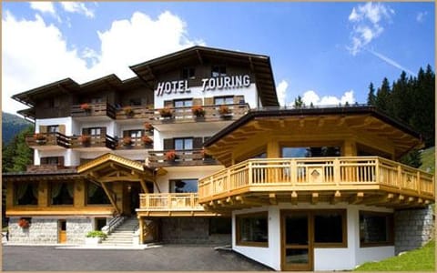 Hotel Touring Hotel in Madonna di Campiglio