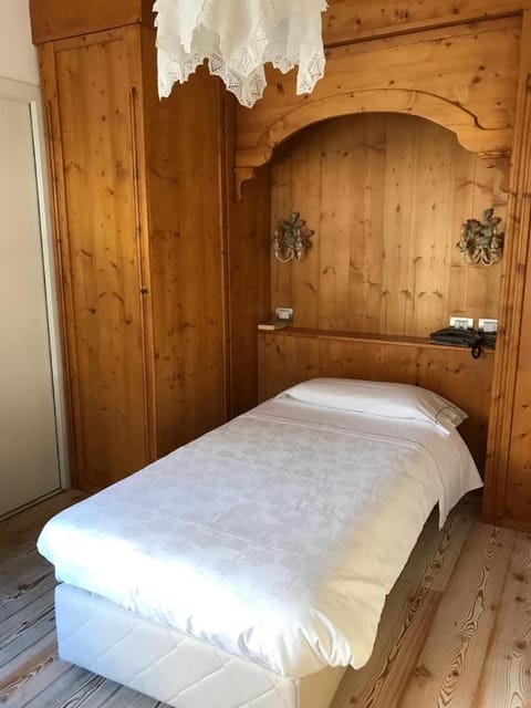 Hotel Touring Hotel in Madonna di Campiglio