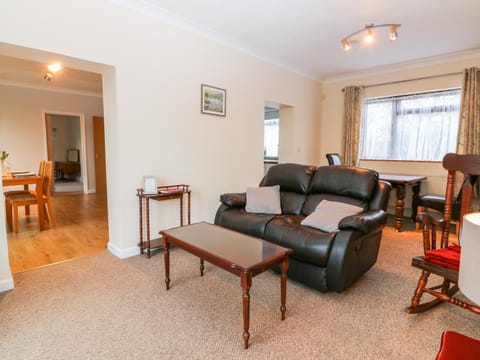 Little Waycroft House in Dawlish