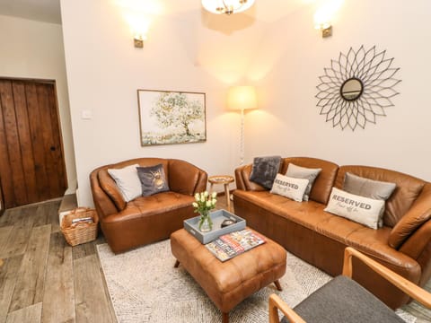 Magnolia Cottage House in England