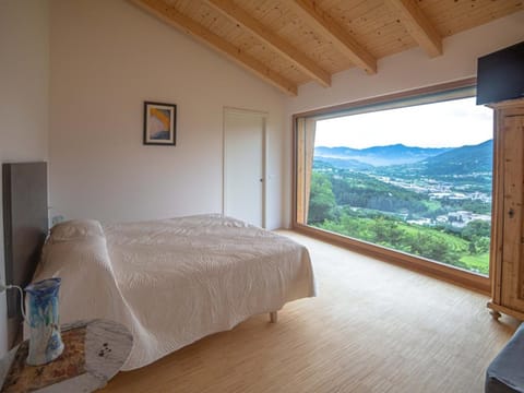 View (from property/room), Photo of the whole room, Bedroom, Mountain view