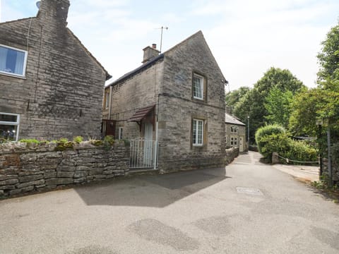Mill Leat House in Castleton