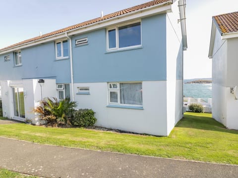 Fistral Surf Apartment in Newquay