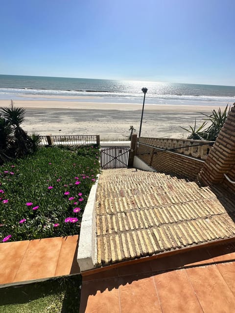 Day, View (from property/room), Beach, Sea view, acessibility