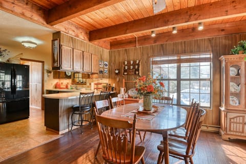 South Fork Sunset House in South Fork