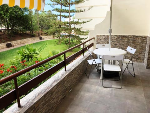 Patio, Garden, View (from property/room), Balcony/Terrace, Dining area, Garden view