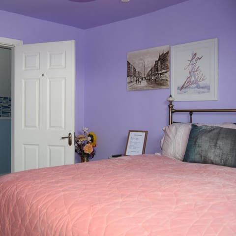 Krakow B&B Bed and Breakfast in Dundalk