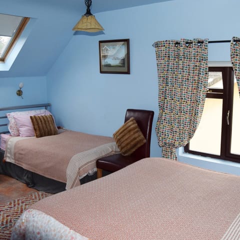 Krakow B&B Bed and Breakfast in Dundalk