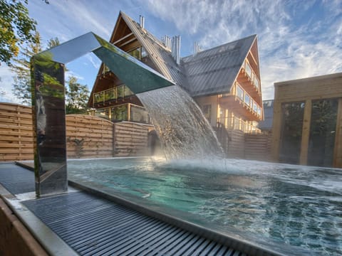 Property building, Activities, Spa and wellness centre/facilities