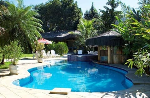 Day, Swimming pool
