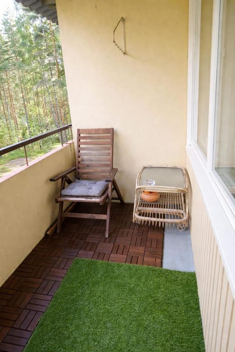 View (from property/room), Balcony/Terrace, Garden view