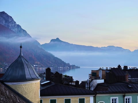 Day, Natural landscape, Lake view, Mountain view