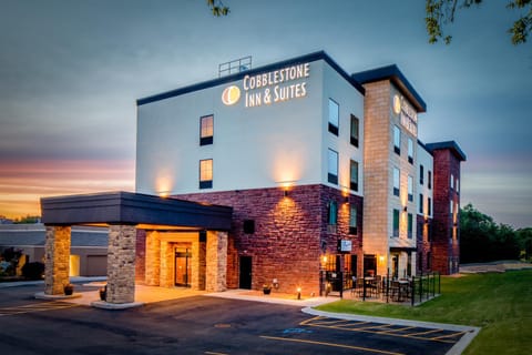 Property building, Facade/entrance