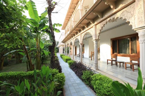 Property building, Garden view