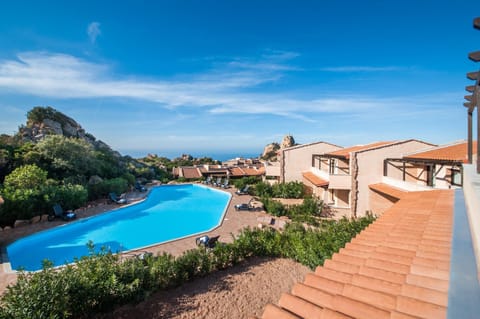 Balcony/Terrace, Garden view, Mountain view, Pool view