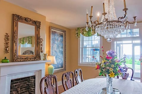 Weymouth Hall Bed and Breakfast in Natchez