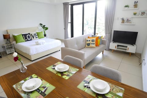 Living room, Photo of the whole room