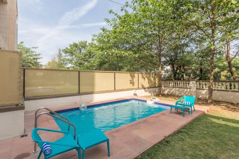 Garden, Swimming pool