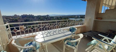 Natural landscape, View (from property/room), Balcony/Terrace, Balcony/Terrace, Lake view
