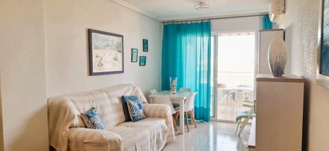 Living room, air conditioner