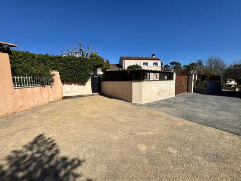 Appartement FredMart Apartment in Mougins