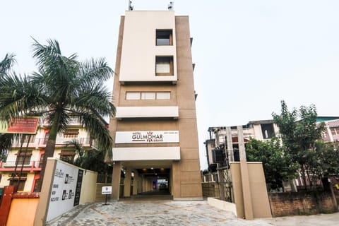 Property building, Facade/entrance