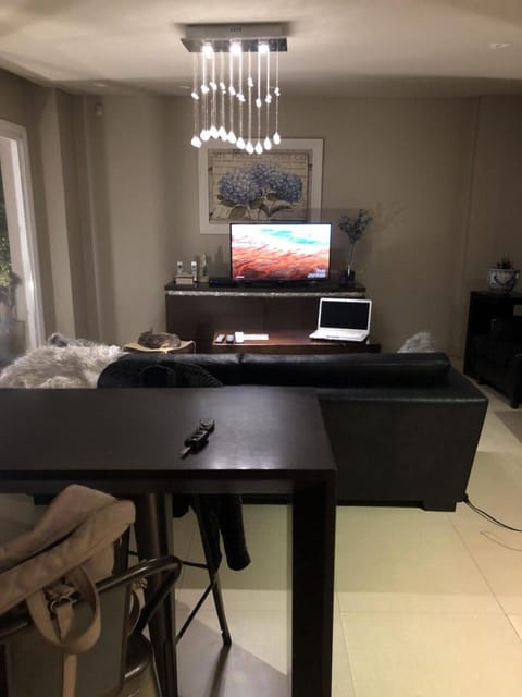 Communal lounge/ TV room, Decorative detail