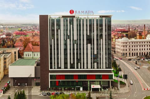 Property building, Neighbourhood, City view