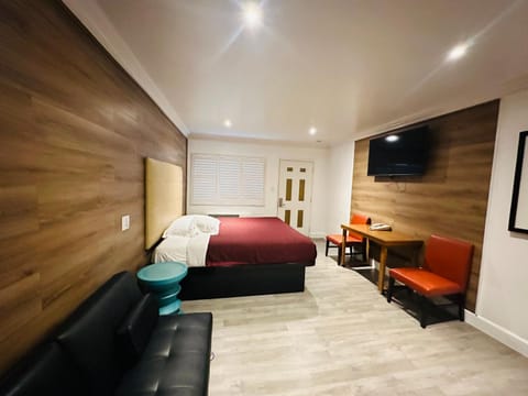 Casa Blanca Inn - Whittier, Los Angeles Hotel in Santa Fe Springs