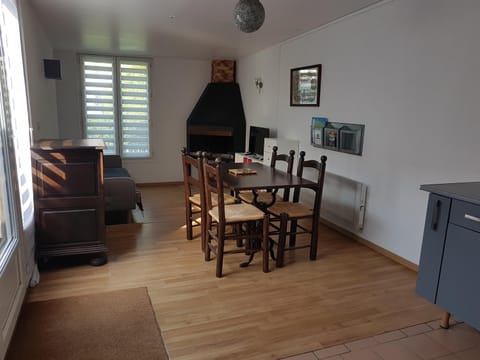 Property building, Dining area