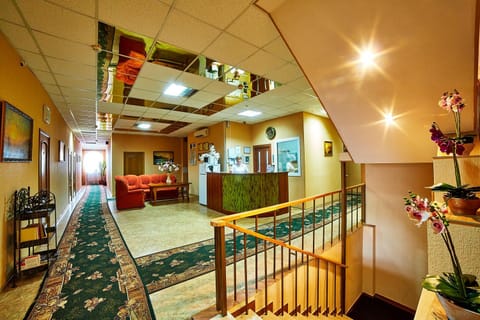 Lobby or reception, Seating area