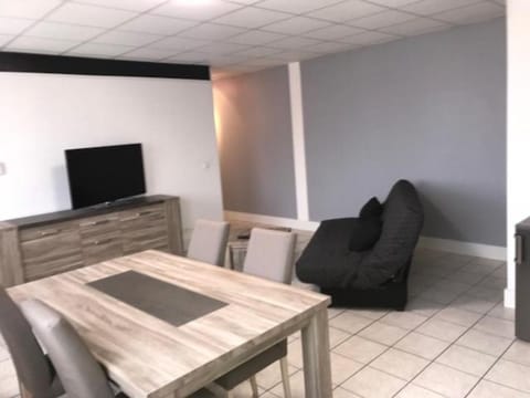 le 'Zone' Apartment in Sarreguemines