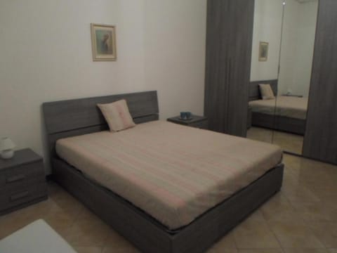 Casa vacanze " L' ORCHIDEA " Sapri House in Sapri