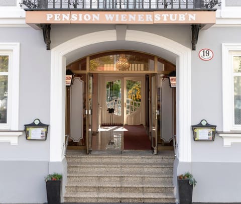 Property building, Facade/entrance, On site, Street view