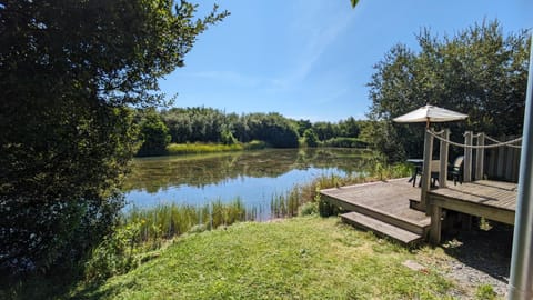 Lynstone Lakes Nature lodge in Bude
