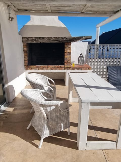 Mosselbank Beach Retreat Apartment in Western Cape