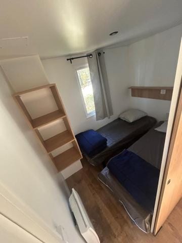 Camping de la Croix d'Arles Campground/ 
RV Resort in Bourgogne-Franche-Comté