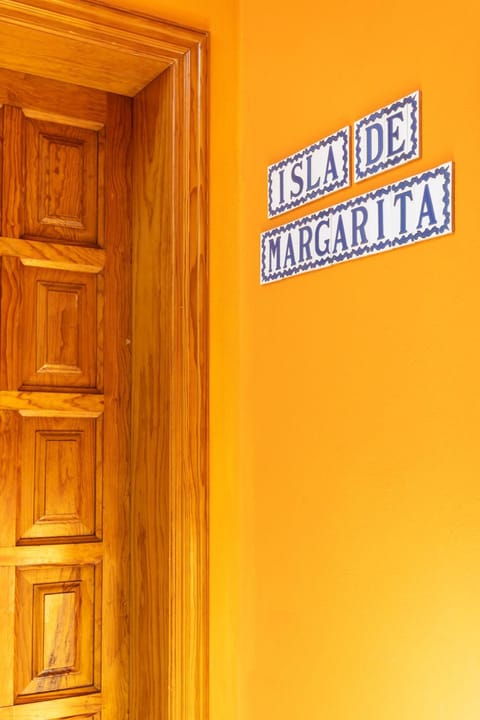 Facade/entrance, Property logo or sign